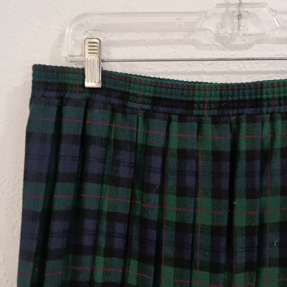 Vintage Jantzen Classics Plaid Pleated MIdi Skirt - Picture 3 of 7